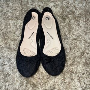So Black Lace flats